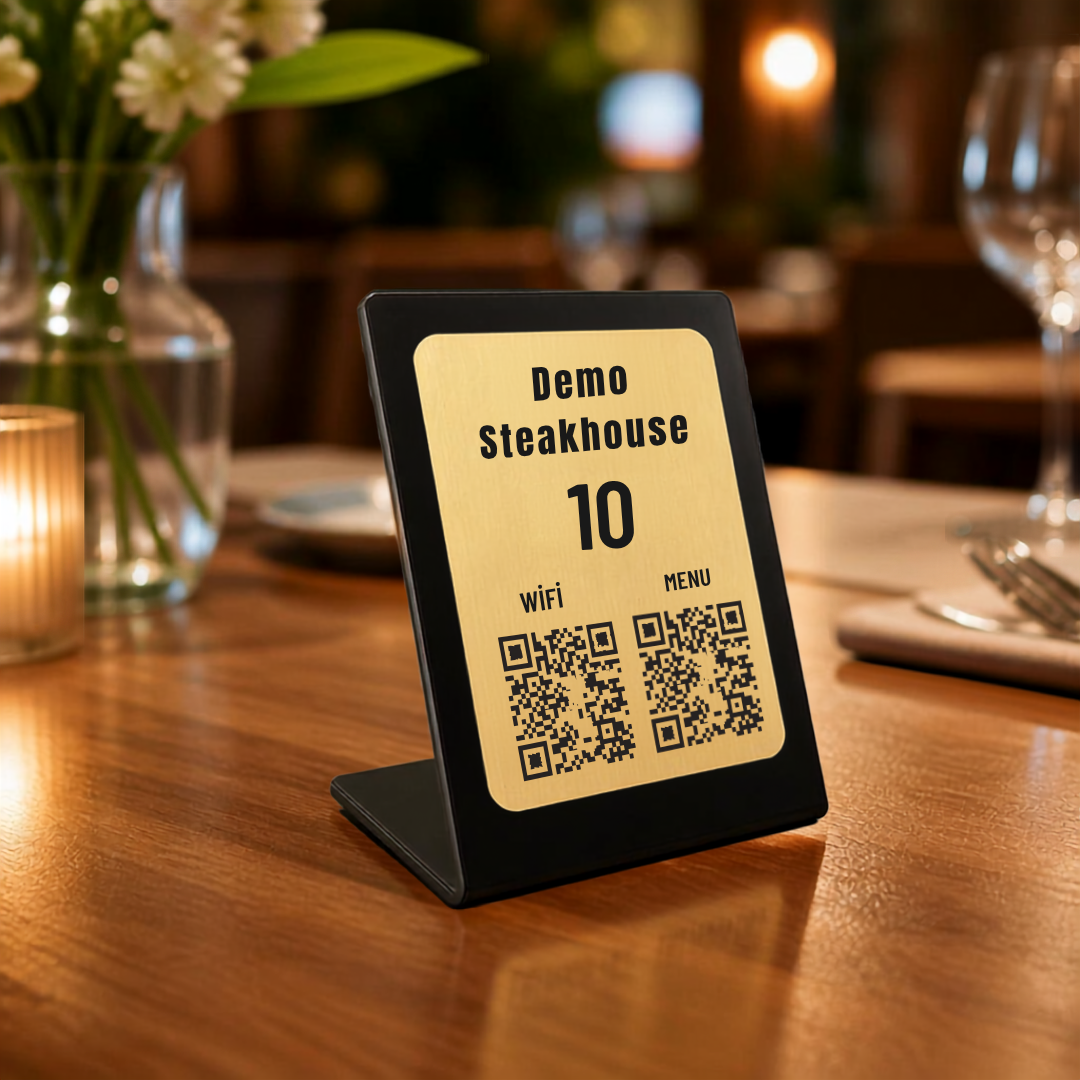 Pleksi Gold Rowmark QR Menü Standı – Lazer Kazımalı, Şık ve Dayanıklı Restoran Masa Karekodu