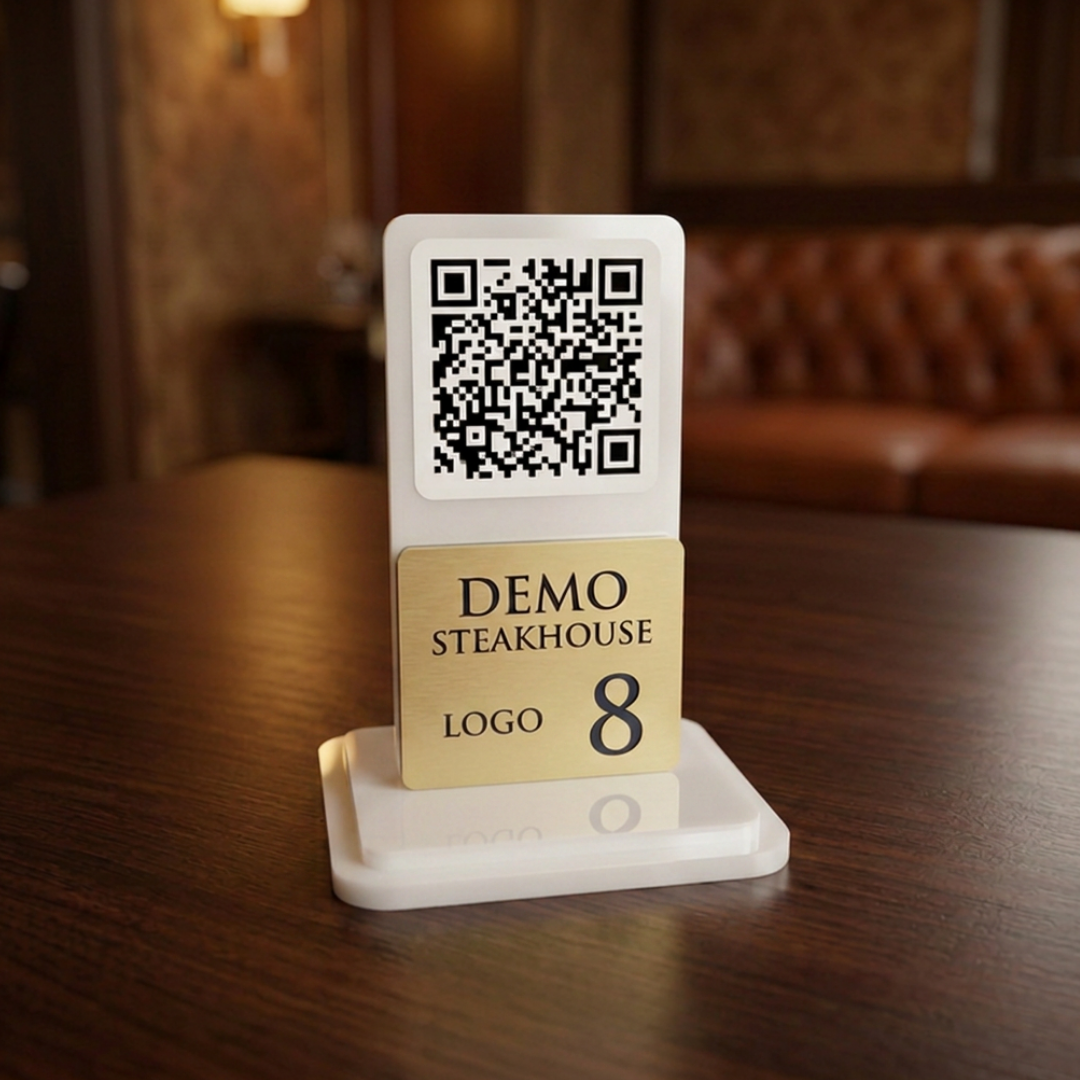 QR Menü Standı Siyah Pleksi Gold – Premium, Lazer Kazımalı, Lüks Restoran İçin